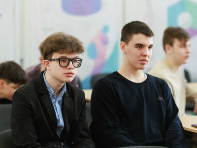 ​В Сургуте завершился IT-хакатон: юные разработчики создавали игры и цифровые сервисы