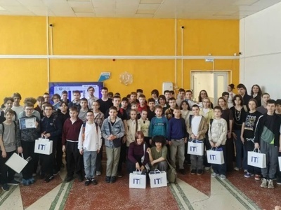 ​В Сургуте завершился IT-хакатон: юные разработчики создавали игры и цифровые сервисы