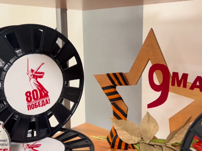 Выставка работ обучающихся "День Победы"