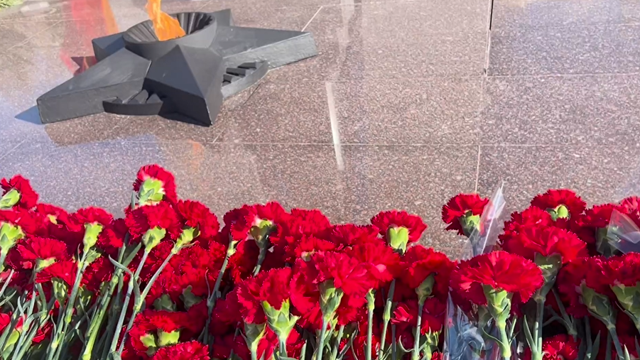 Здесь мы живём, учимся, взрослеем