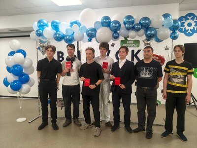 Торжественная церемония выпускников - 2025